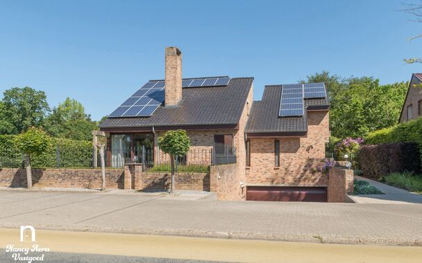 Gebouw voor gemengd gebruik te koop in Beringen Koersel