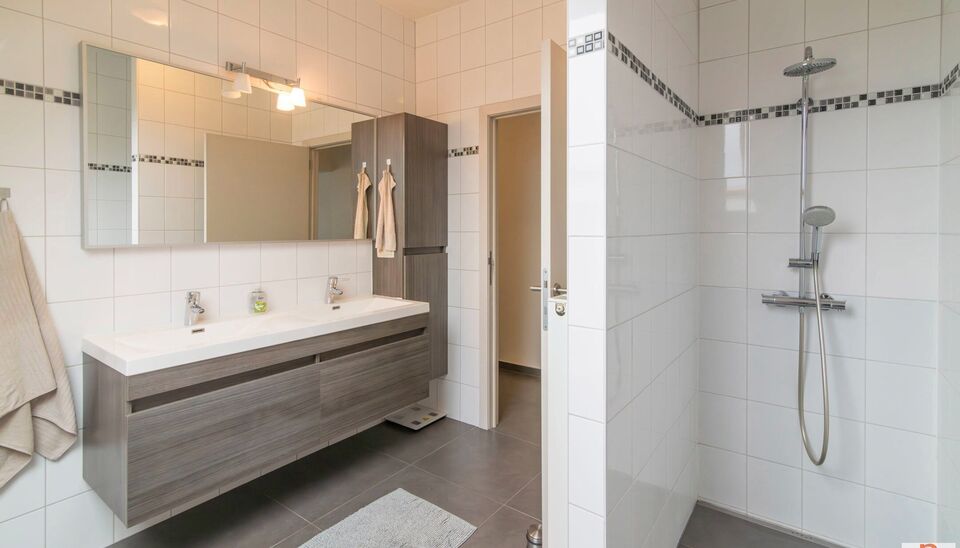 Appartementsgebouw te koop in Houthalen-Helchteren