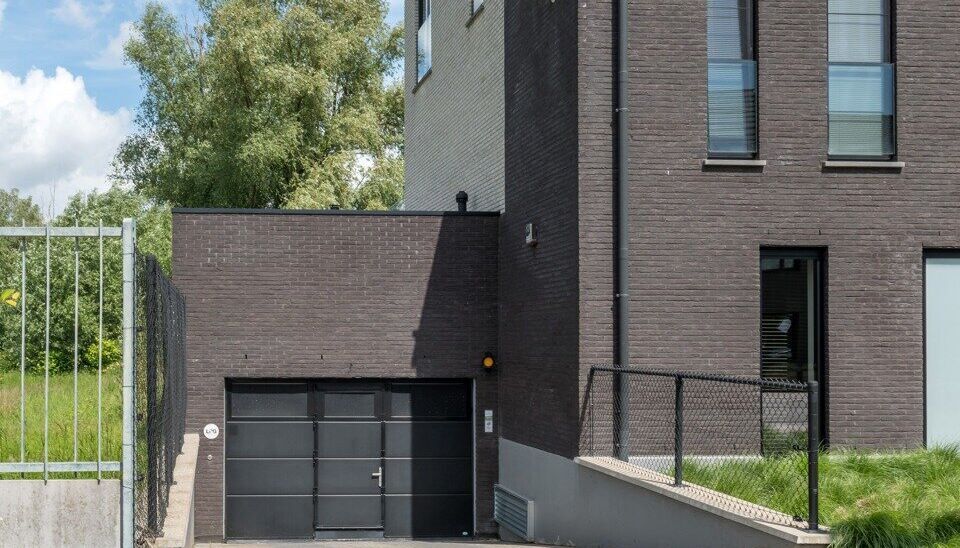 Binnenstaanplaats te koop in Hasselt