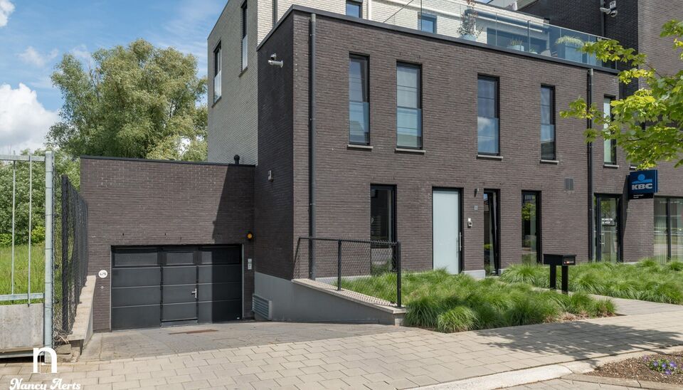 Binnenstaanplaats te koop in Hasselt