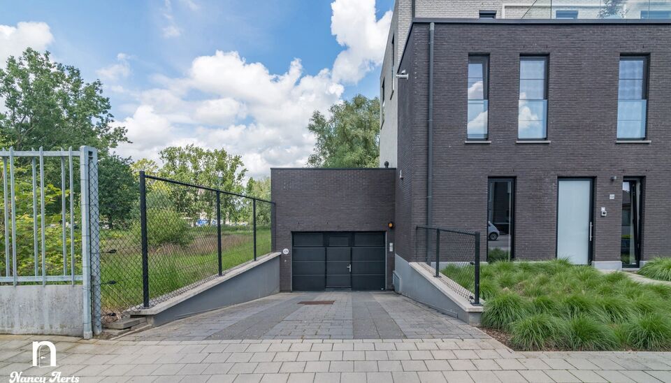 Binnenstaanplaats te koop in Hasselt