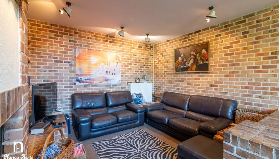 Gebouw voor gemengd gebruik te koop in Beringen Koersel